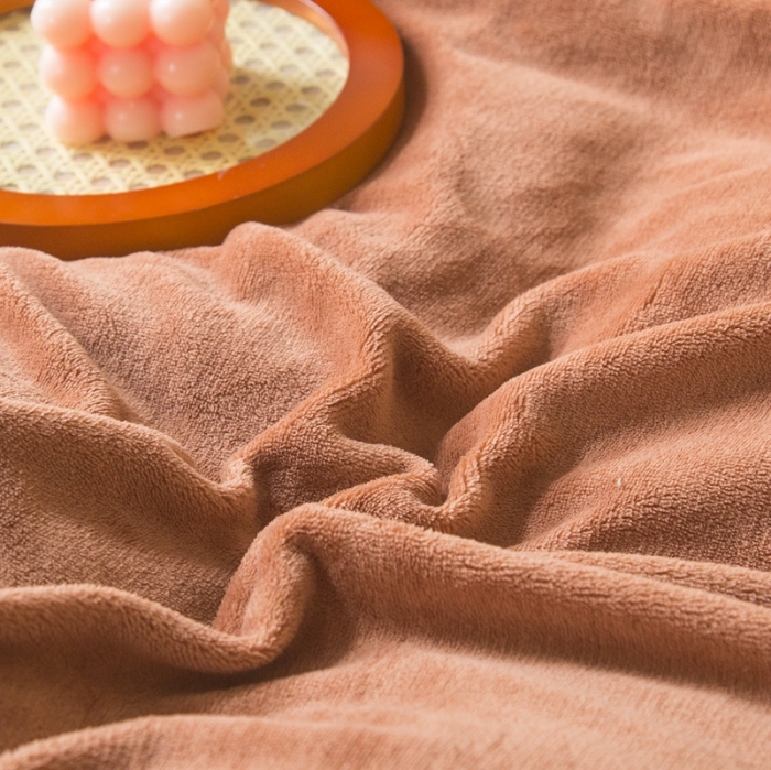 91家纺网 家纺一手货源 找家纺 凡客家居 2021秋冬新款工艺款牛奶绒四件套 格调-咖