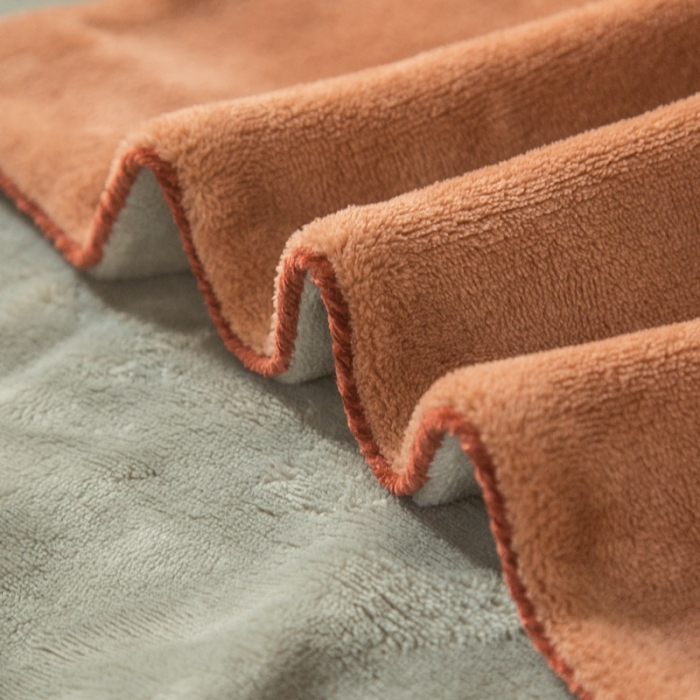 91家纺网 家纺一手货源 找家纺 凡客家居 2021秋冬新款工艺款牛奶绒四件套 格调-咖