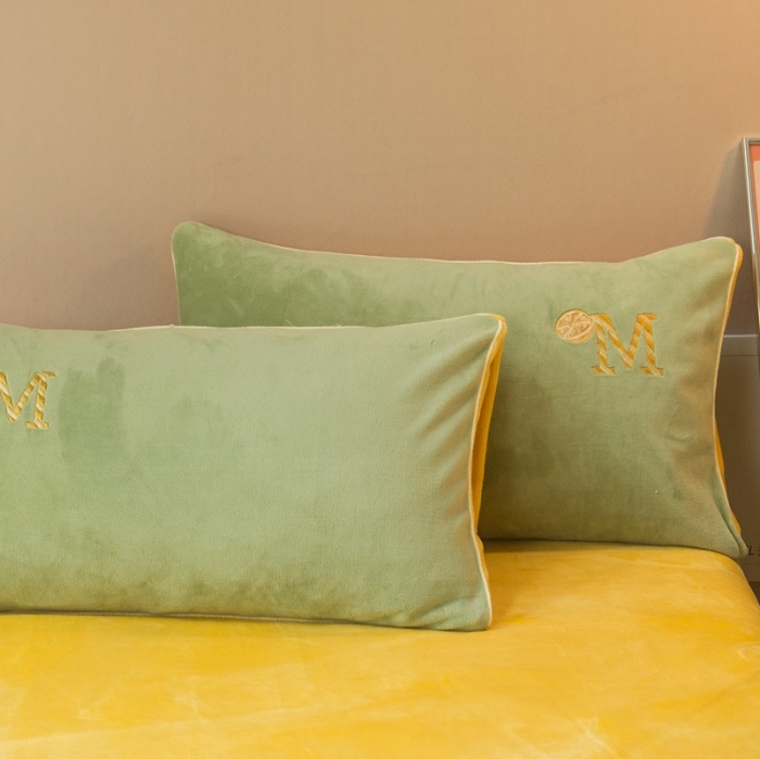 91家纺网 家纺一手货源 找家纺 凡客家居 2021秋冬新款工艺款牛奶绒四件套 梦想生活