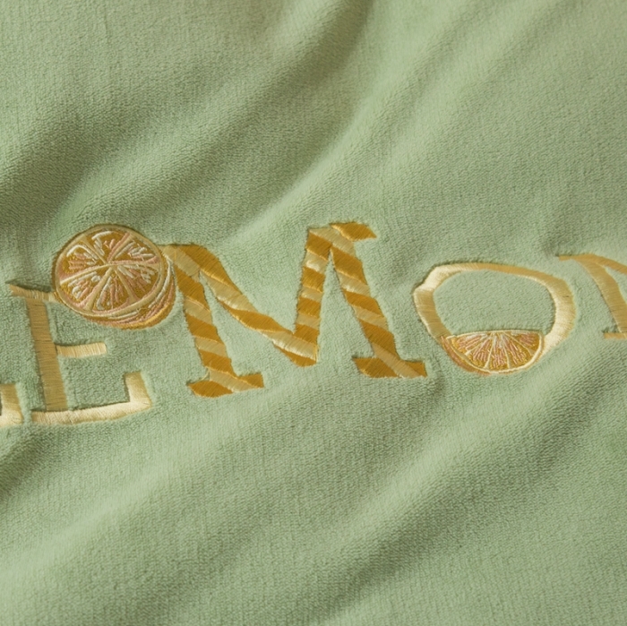 91家纺网 家纺一手货源 找家纺 凡客家居 2021秋冬新款工艺款牛奶绒四件套 梦想生活