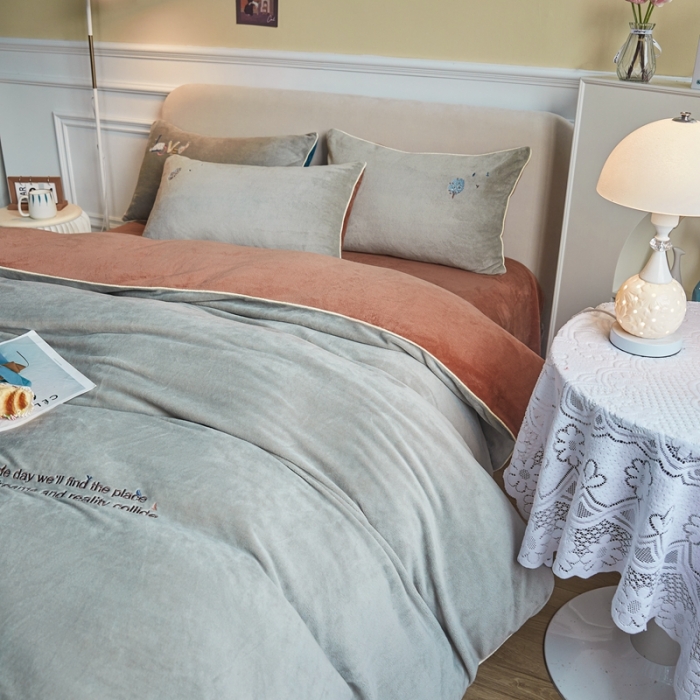 91家纺网 家纺一手货源 找家纺 凡客家居 2021秋冬新款工艺款牛奶绒四件套 梦想树