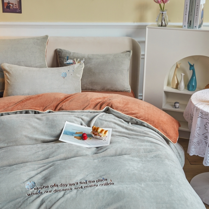 91家纺网 家纺一手货源 找家纺 凡客家居 2021秋冬新款工艺款牛奶绒四件套 梦想树