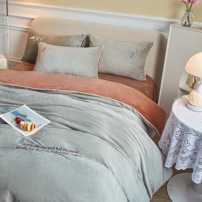 91家纺网 家纺一手货源 找家纺 凡客家居 2021秋冬新款工艺款牛奶绒四件套 梦想树