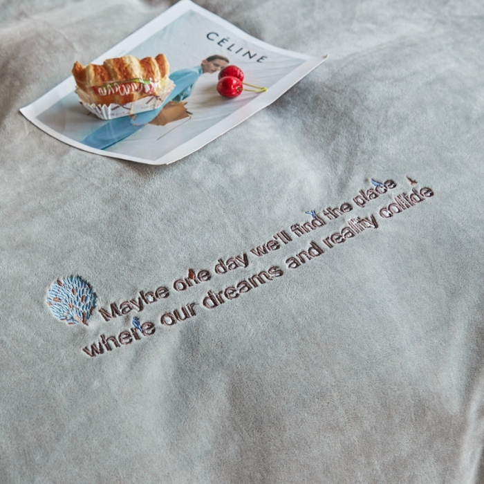 91家纺网 家纺一手货源 找家纺 凡客家居 2021秋冬新款工艺款牛奶绒四件套 梦想树