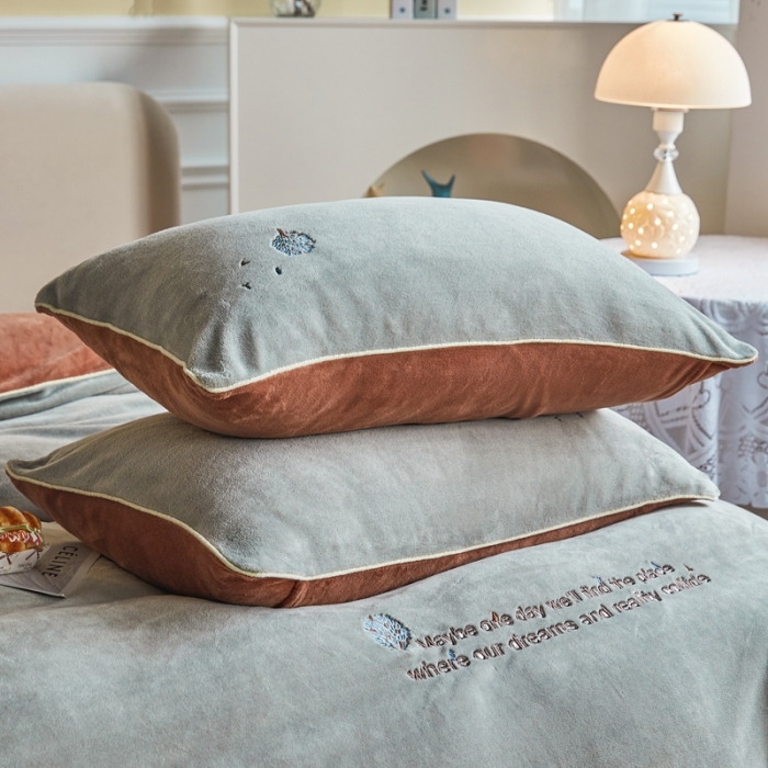 91家纺网 家纺一手货源 找家纺 凡客家居 2021秋冬新款工艺款牛奶绒四件套 梦想树