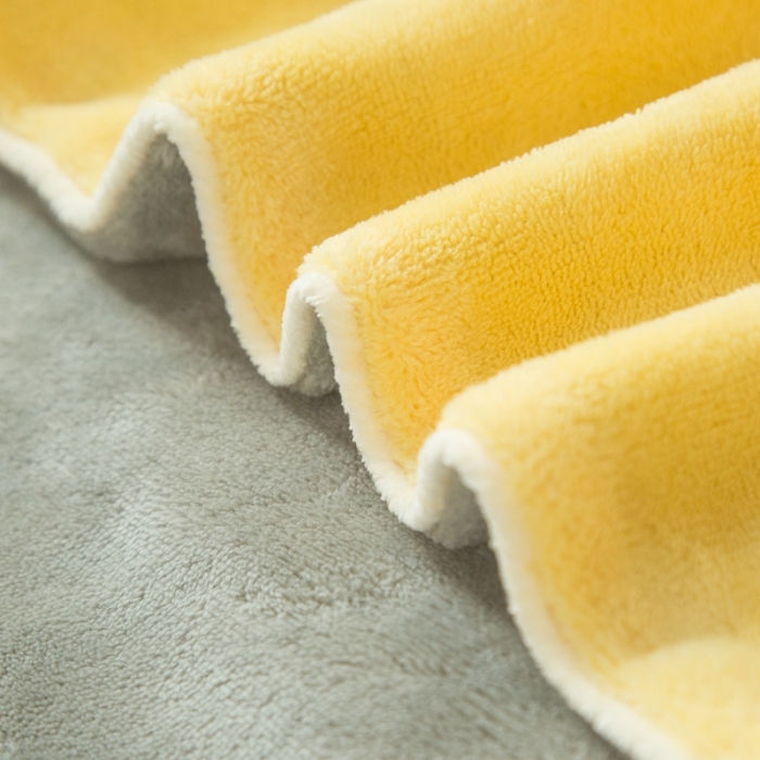 91家纺网 家纺一手货源 找家纺 凡客家居 2021秋冬新款工艺款牛奶绒四件套 外星人-黄