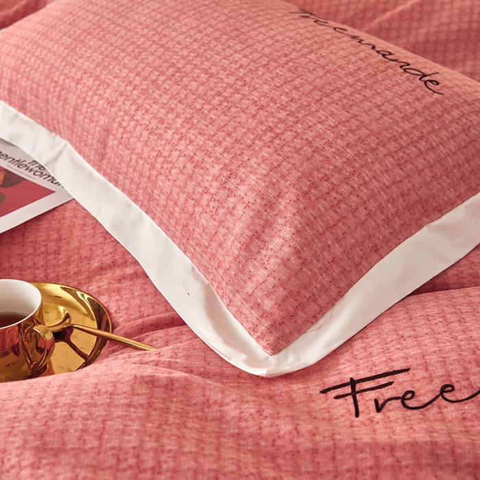 91家纺网 家纺一手货源 找家纺 凡客2021秋冬新款全棉磨毛刺绣四件套-潘多拉潘多拉（豆沙）