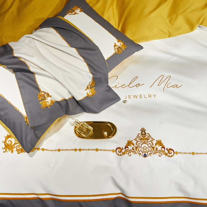 91家纺网 家纺一手货源 找家纺 凡客 2022春夏新款60S贡缎长绒棉印花四件套 花栖寻梦