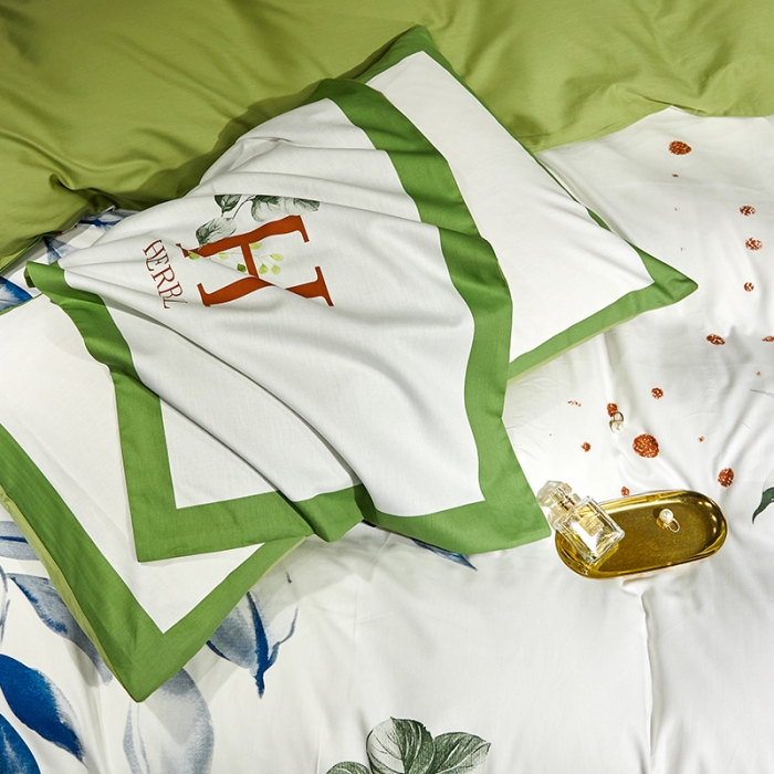 91家纺网 家纺一手货源 找家纺 凡客 2022春夏新款60S贡缎长绒棉印花四件套 炫舞暖阳