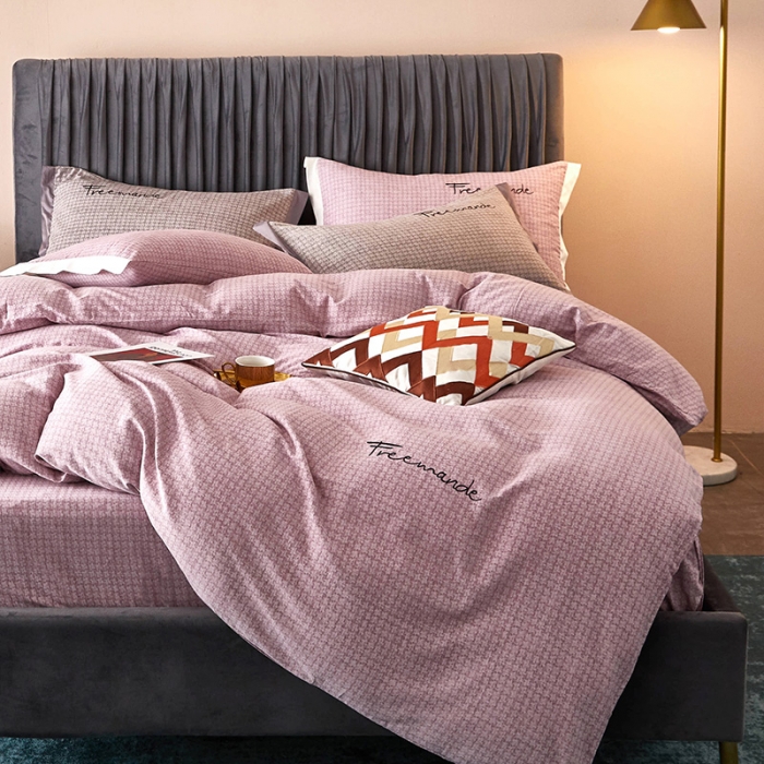 91家纺网 家纺一手货源 找家纺 凡客2021秋冬新款全棉磨毛刺绣四件套-潘多拉 潘多拉（紫）