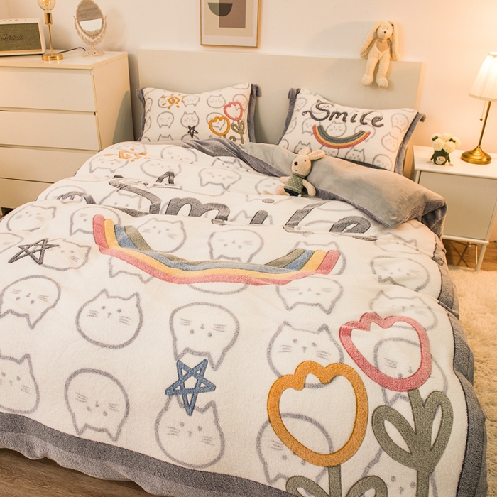 91家纺网 家纺一手货源 找家纺 懒猫家纺 2021新款大版雪花绒四件套 彩虹微笑