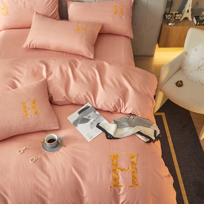 91家纺网 家纺一手货源 找家纺 （总）凡客2021秋冬新款雅棉刺绣四件套-索菲亚