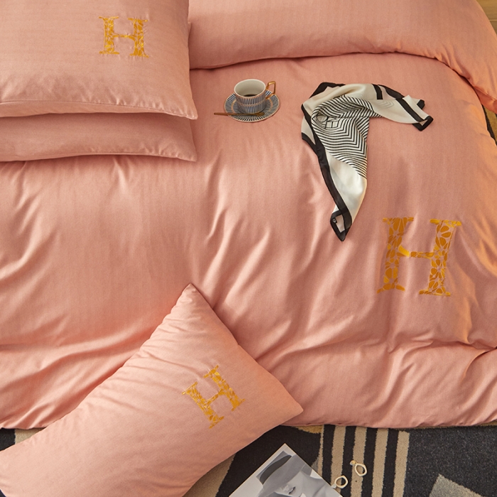 91家纺网 家纺一手货源 找家纺 （总）凡客2021秋冬新款雅棉刺绣四件套-索菲亚