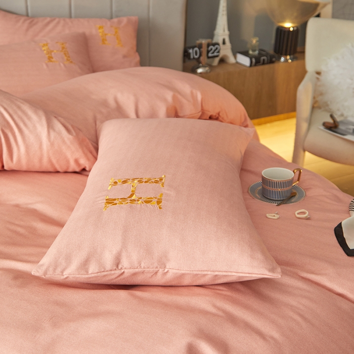 91家纺网 家纺一手货源 找家纺 （总）凡客2021秋冬新款雅棉刺绣四件套-索菲亚