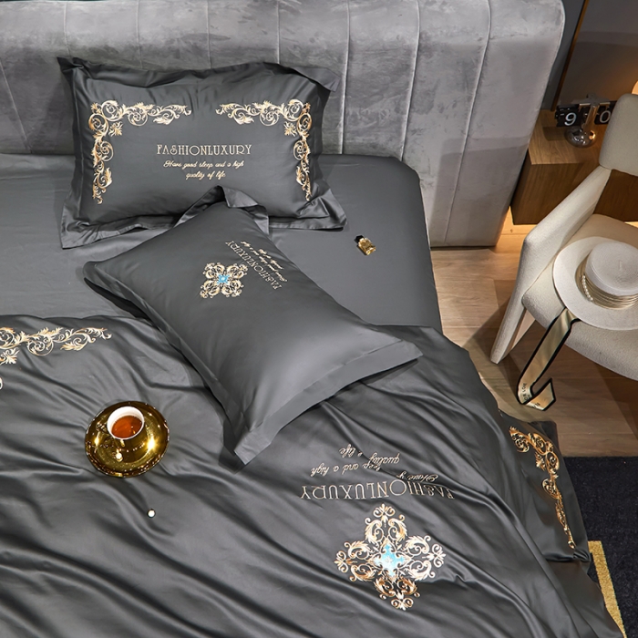 91家纺网 家纺一手货源 找家纺 凡客2022春夏新款浪漫时节60S贡缎长绒棉绣花四件套 浪漫时节（深灰）