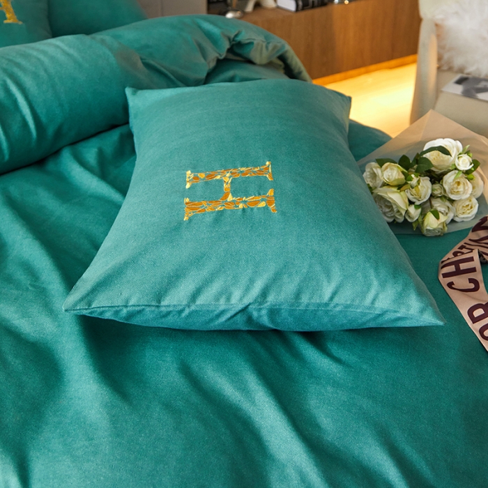 91家纺网 家纺一手货源 找家纺 凡客2021秋冬新款雅棉刺绣四件套-索菲亚 索菲亚-绿