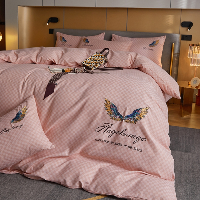 91家纺网 家纺一手货源 找家纺 凡客 2021秋冬新款天使之翼埃类棉刺绣磨毛四件套 天使之翼-粉玉