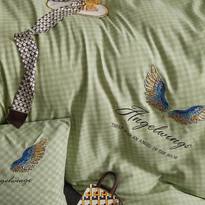 91家纺网 家纺一手货源 找家纺 凡客 2021秋冬新款天使之翼埃类棉刺绣磨毛四件套 天使之翼-浅绿