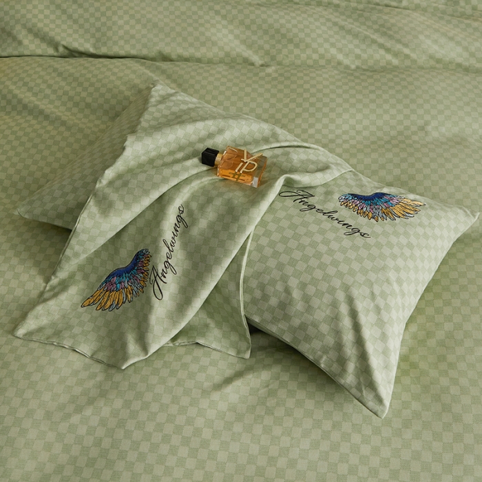 91家纺网 家纺一手货源 找家纺 凡客 2021秋冬新款天使之翼埃类棉刺绣磨毛四件套 天使之翼-浅绿