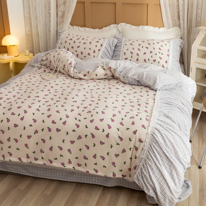 91家纺网 家纺一手货源 找家纺 金爱家  2021新款直播热卖牛奶绒220g泡泡袖四件套 迷你紫朵