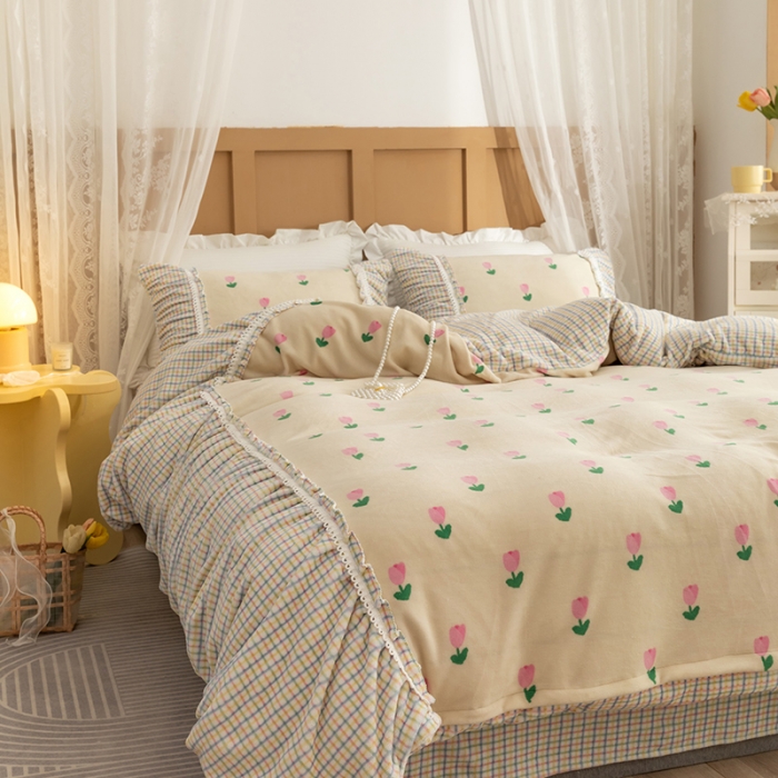 91家纺网 家纺一手货源 找家纺 金爱家  2021新款直播热卖牛奶绒220g泡泡袖四件套 小郁金香