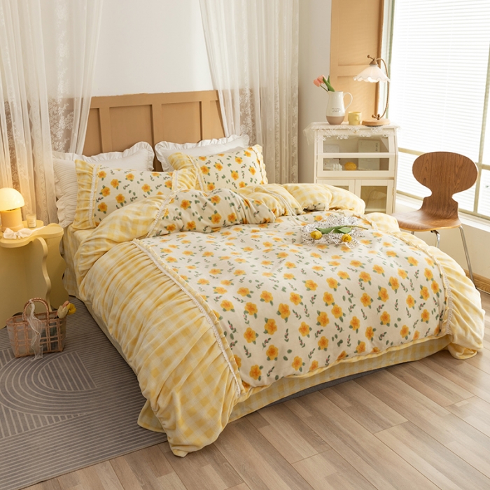 91家纺网 家纺一手货源 找家纺 金爱家  2021新款直播热卖牛奶绒220g泡泡袖四件套 韵彩黄