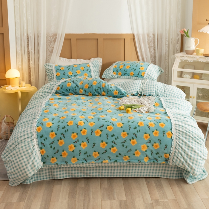 91家纺网 家纺一手货源 找家纺 金爱家  2021新款直播热卖牛奶绒220g泡泡袖四件套 韵彩蓝绿