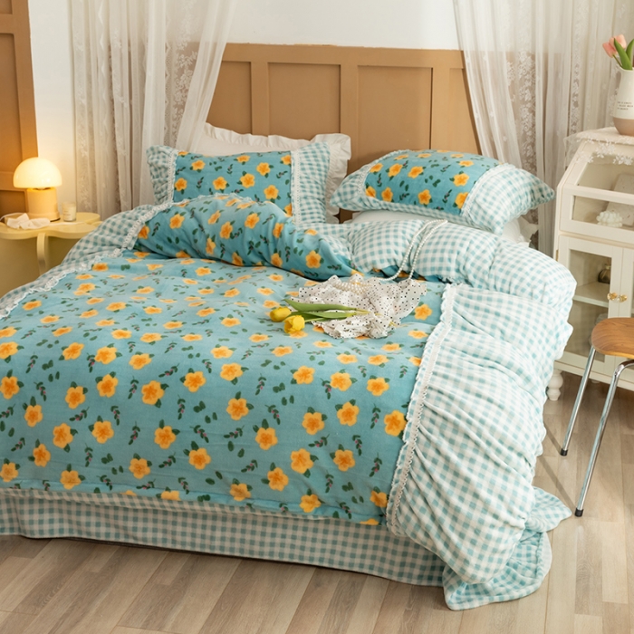 91家纺网 家纺一手货源 找家纺 金爱家  2021新款直播热卖牛奶绒220g泡泡袖四件套 韵彩蓝绿