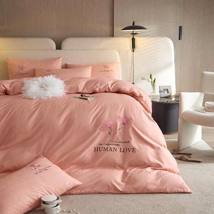 91家纺网 家纺一手货源 找家纺 凡客 2021秋冬新款雅棉刺绣四件套-花颜 花颜-粉