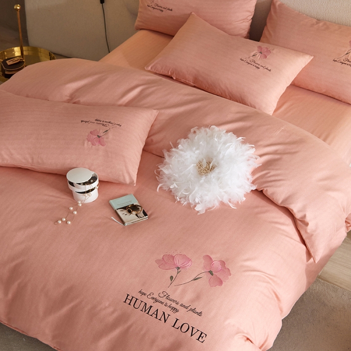 91家纺网 家纺一手货源 找家纺 凡客 2021秋冬新款雅棉刺绣四件套-花颜 花颜-粉