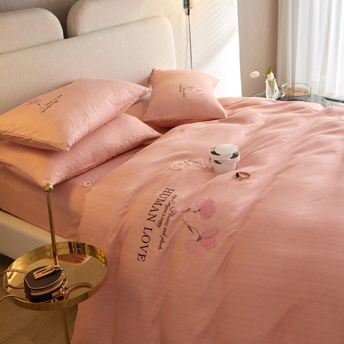 91家纺网 家纺一手货源 找家纺 凡客 2021秋冬新款雅棉刺绣四件套-花颜 花颜-粉