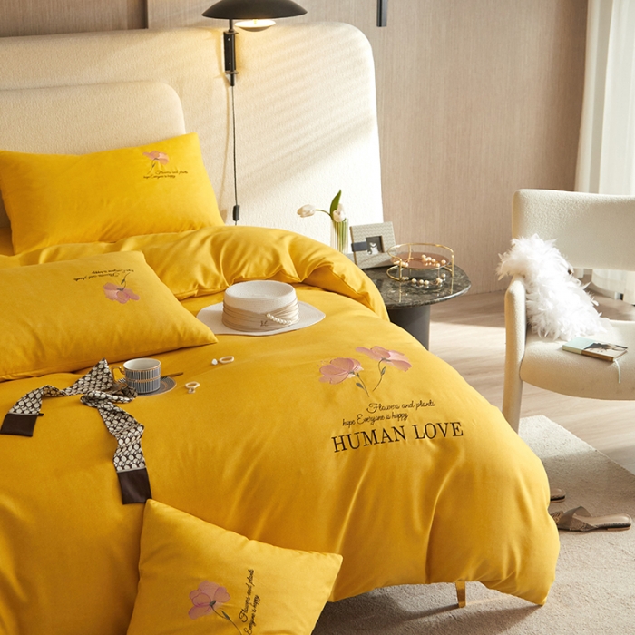 91家纺网 家纺一手货源 找家纺 凡客 2021秋冬新款雅棉刺绣四件套-花颜 花颜-黄