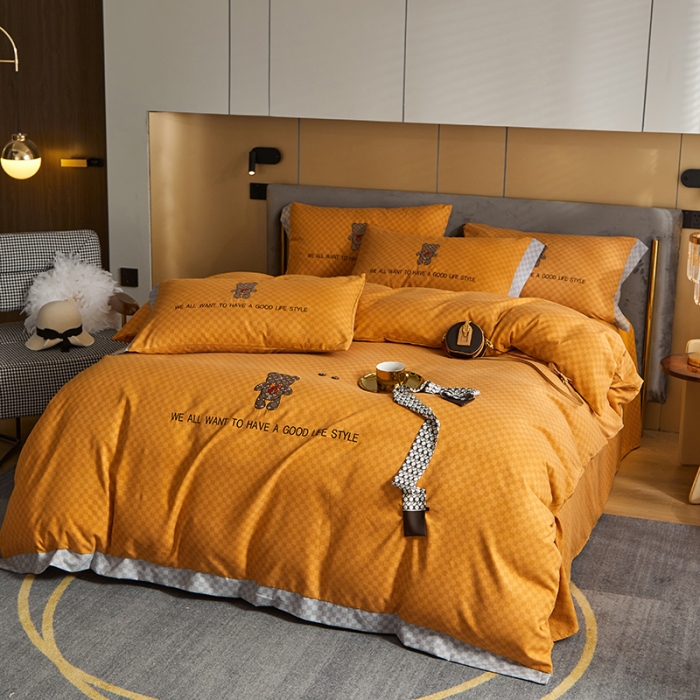 91家纺网 家纺一手货源 找家纺 凡客 2021秋冬新款埃类棉刺绣磨毛四件套-熊 轻奢熊-落日橙