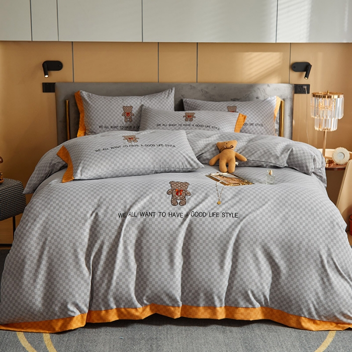 91家纺网 家纺一手货源 找家纺 凡客 2021秋冬新款埃类棉刺绣磨毛四件套-熊 轻奢熊-绅士灰