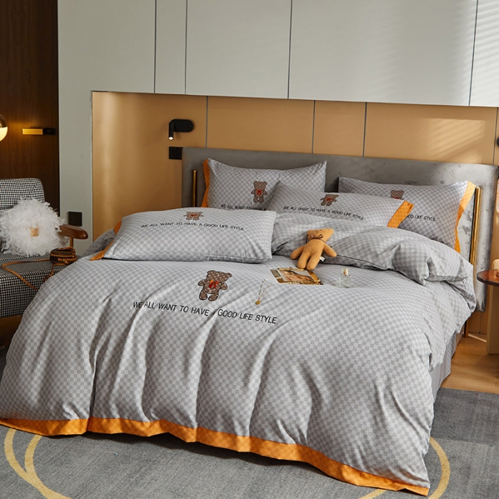 91家纺网 家纺一手货源 找家纺 凡客 2021秋冬新款埃类棉刺绣磨毛四件套-熊 轻奢熊-绅士灰