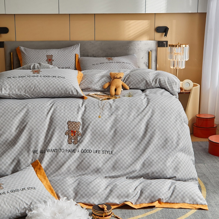 91家纺网 家纺一手货源 找家纺 凡客 2021秋冬新款埃类棉刺绣磨毛四件套-熊 轻奢熊-绅士灰