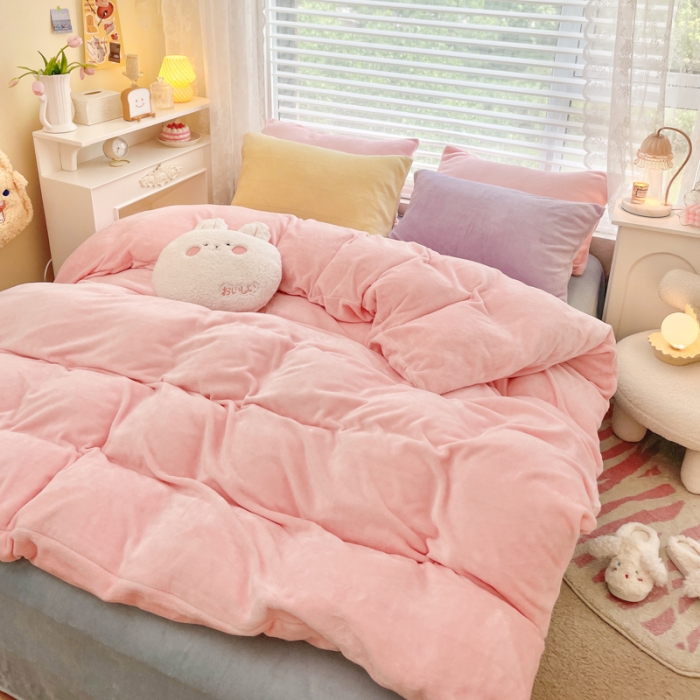 91家纺网 家纺一手货源 找家纺 （总）慕尚 2022新款纯色搭色奶油席牛奶绒四件套