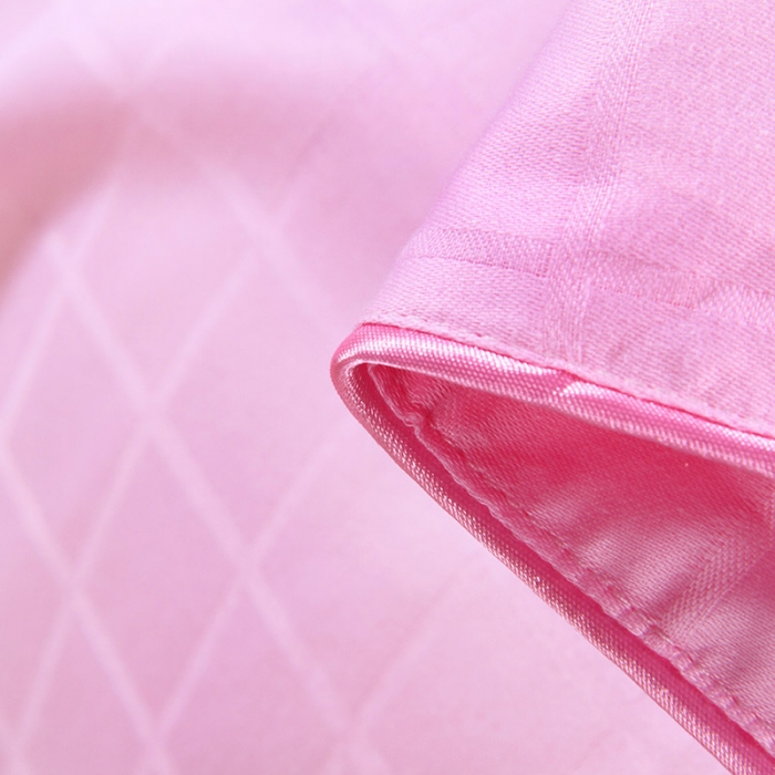 91家纺网 家纺一手货源 找家纺 香夫 2021新款40S贡缎一线格纯蚕丝被 一线格-粉色