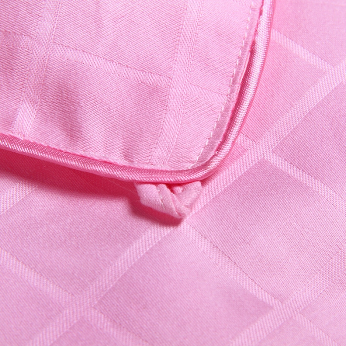 91家纺网 家纺一手货源 找家纺 香夫 2021新款40S贡缎一线格纯蚕丝被 一线格-粉色