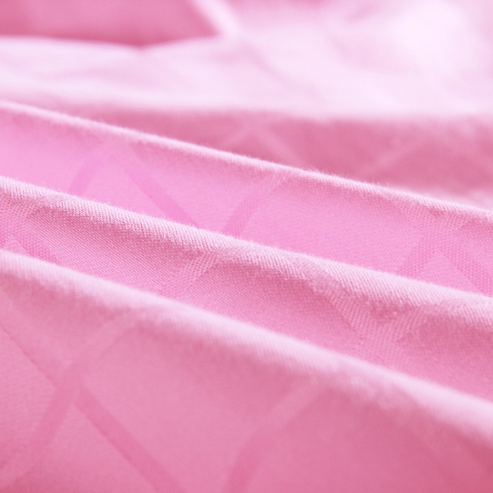91家纺网 家纺一手货源 找家纺 香夫 2021新款40S贡缎一线格纯蚕丝被 一线格-粉色