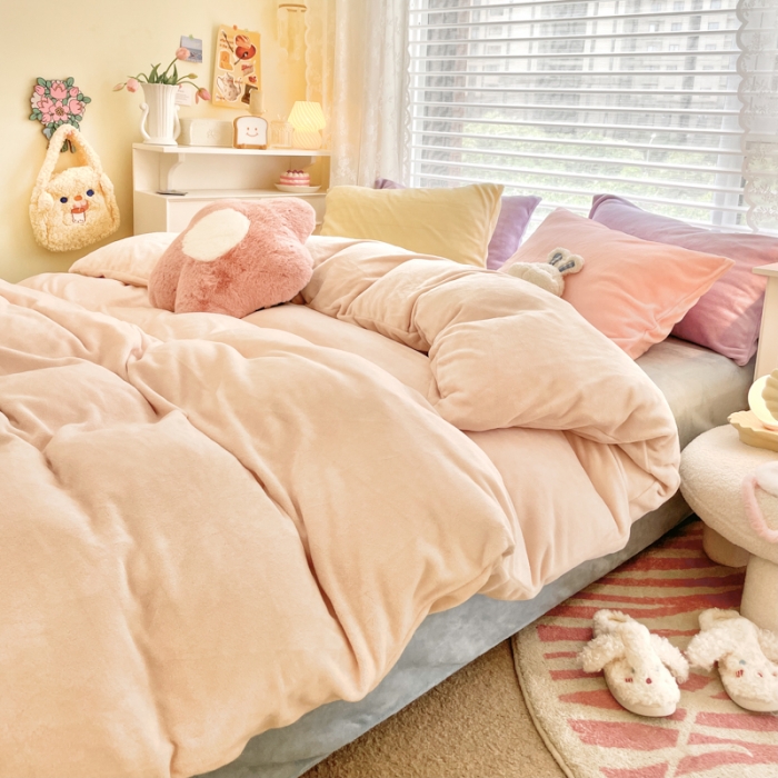 91家纺网 家纺一手货源 找家纺 慕尚 2022新款纯色搭色奶油席牛奶绒四件套 少女-奶茶