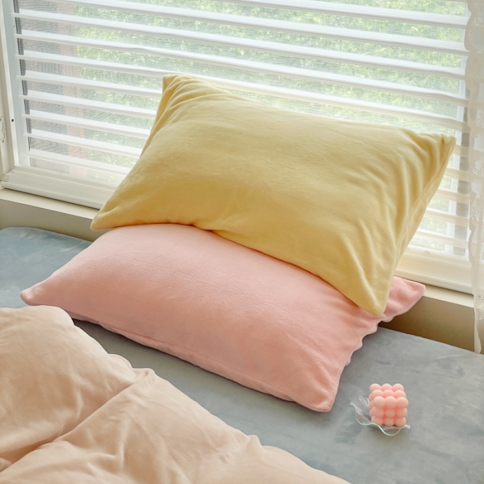 91家纺网 家纺一手货源 找家纺 慕尚 2022新款纯色搭色奶油席牛奶绒四件套 少女-奶茶