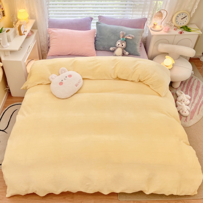 91家纺网 家纺一手货源 找家纺 慕尚 2022新款纯色搭色奶油席牛奶绒四件套 少女-暖黄