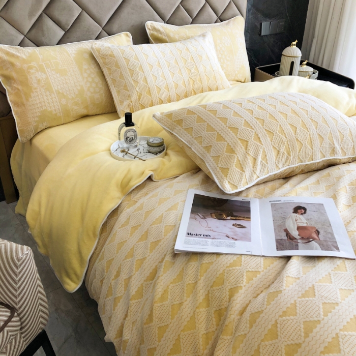 91家纺网 家纺一手货源 找家纺 （总）慕尚 2022新款雕花绒立体牛奶绒轻奢系列四件套