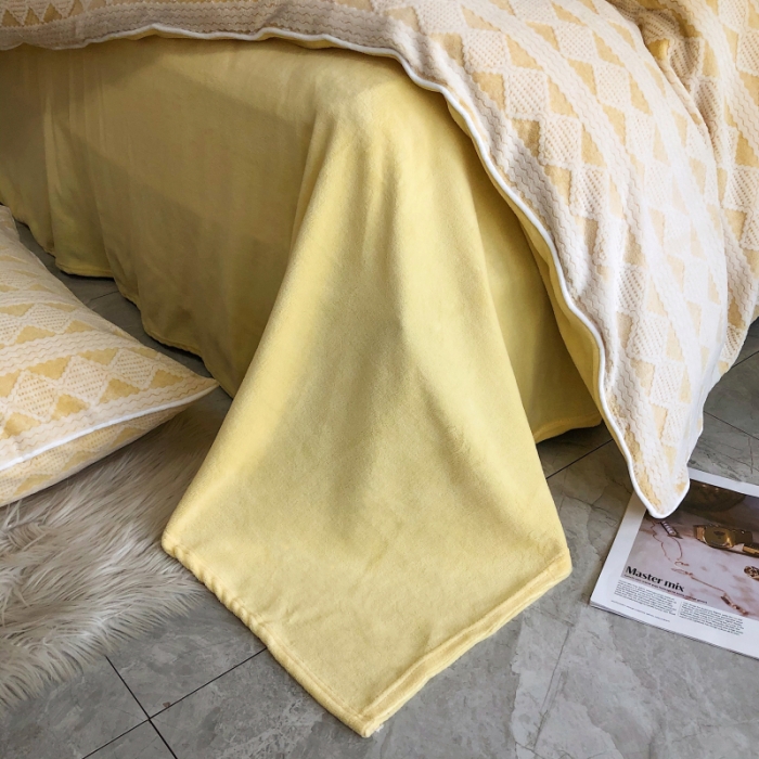 91家纺网 家纺一手货源 找家纺 （总）慕尚 2022新款雕花绒立体牛奶绒轻奢系列四件套