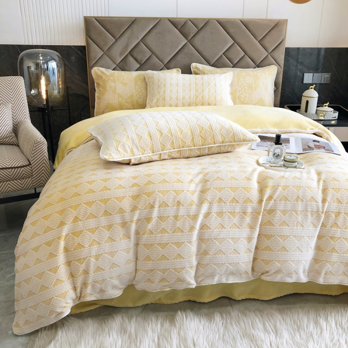 91家纺网 家纺一手货源 找家纺 （总）慕尚 2022新款雕花绒立体牛奶绒轻奢系列四件套