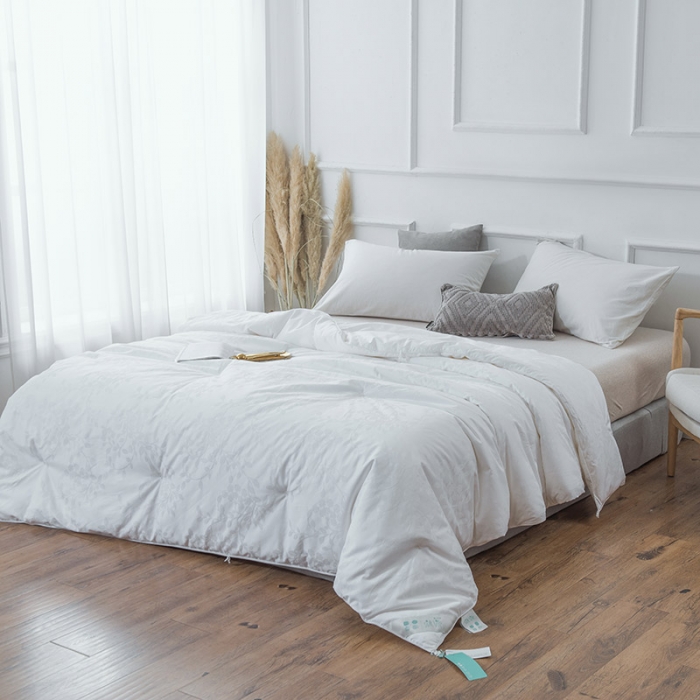 91家纺网 家纺一手货源 找家纺 香夫 2021新款60S芙瑞桑纯蚕丝被 白色