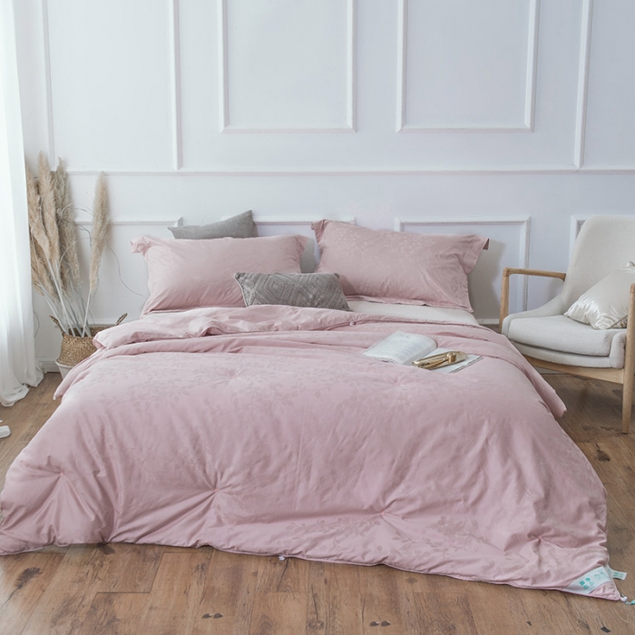 91家纺网 家纺一手货源 找家纺 香夫 2021新款60S芙瑞桑纯蚕丝被 粉色