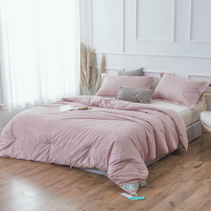 91家纺网 家纺一手货源 找家纺 香夫 2021新款60S芙瑞桑纯蚕丝被 粉色