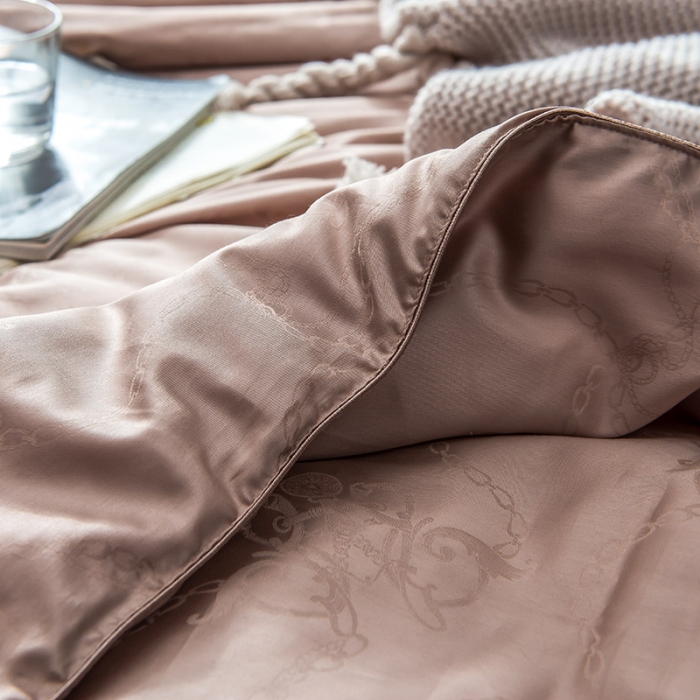 91家纺网 家纺一手货源 找家纺 香夫 2021新款60S全棉提花爱马仕纯蚕丝被 卡其色